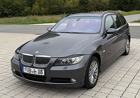 BMW 320d 320 DPF Touring Aut.