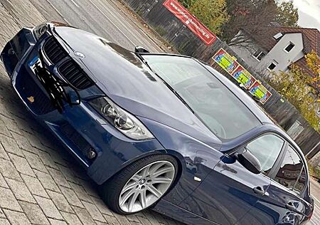 BMW 320i 320
