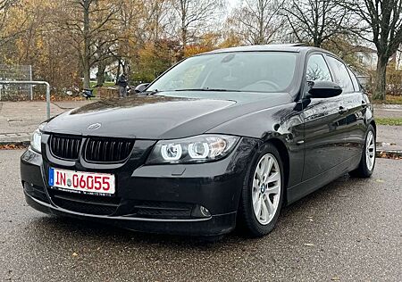 BMW 320 i M Schiebedach Automatik Xenon Klima