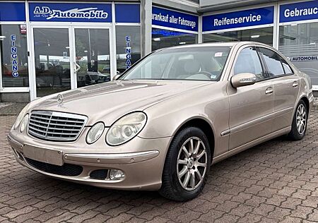 Mercedes-Benz E 240 E Limousine /Schiebedach/Harman-Kardon