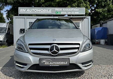 Mercedes-Benz B 220 4Matic Standheizung AHK Memorysitze