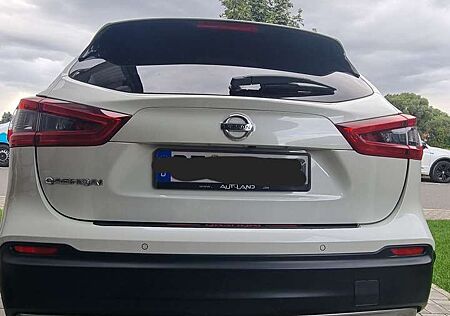 Nissan Qashqai 1.2 DIG-T N-Connecta