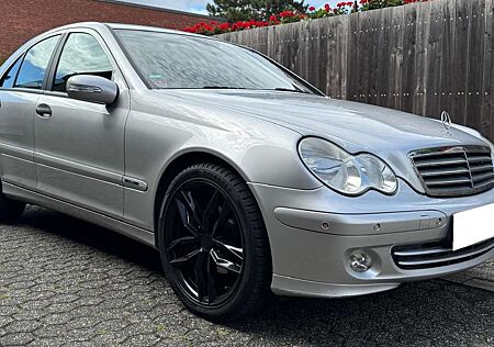 Mercedes-Benz C 180 Kompressor /AHK/AUTOMATIK/TÜV 05-2026