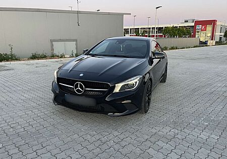 Mercedes-Benz CLA 200 (117.343)