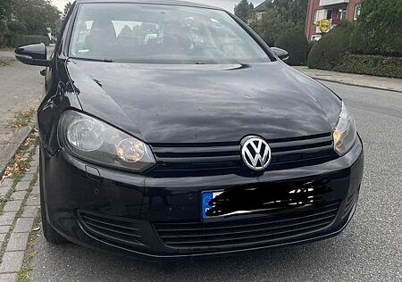 VW Golf Volkswagen 1.6 TDI DPF Comfortline