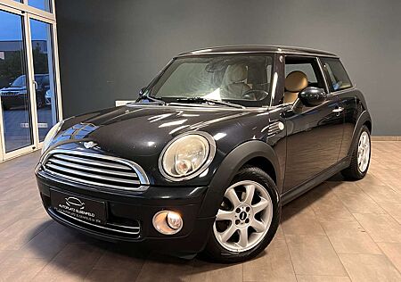 Mini ONE Cooper 1.6 / LEDER / TEMPOMAT / KLIMA /
