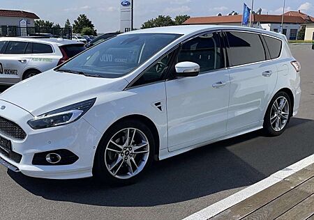 Ford S-Max S Max ST line