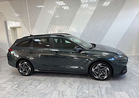 Hyundai i30 cw 1.5 NLine DCT Panodach Garantie
