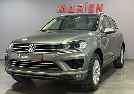 VW Touareg Volkswagen 3.0 TDI DSG*4M*BI-XENON*NAVI*LEDER*AHK