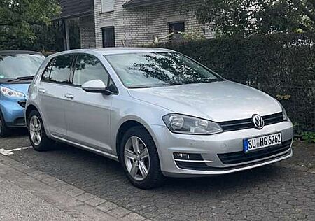 VW Golf Volkswagen 1.6 TDI BlueMotion Technology DSG Trendline