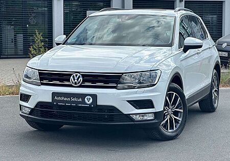 VW Tiguan Volkswagen Comfortline BMT *Pano*DSG*