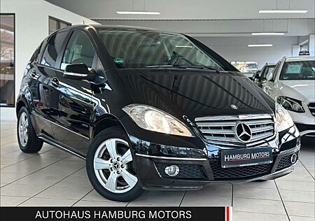 Mercedes-Benz A 180 CGI Autotronic Avantgarde LEDER/PDC/SHZ/BT