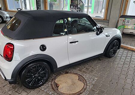 Mini Cooper S Cabrio CABRIO Sport Green