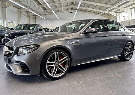 Mercedes-Benz E 63 AMG E E 63 S AMG 4Matic+Pano*Schale*AGA*360