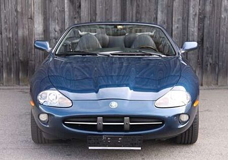 Jaguar XK8 Cabrio 3 Jahre Garantie