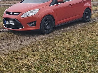 Ford C-Max Titanium
