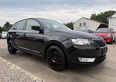Skoda Rapid /Spaceback Spaceback Joy Sportsitze Sport Lenkrad