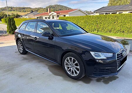 Audi A4 Avant 2.0 TDI S tronic
