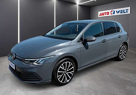 VW Golf Volkswagen VIII 1.5eTSI DSG LED DAB+ Navi Assistpakete