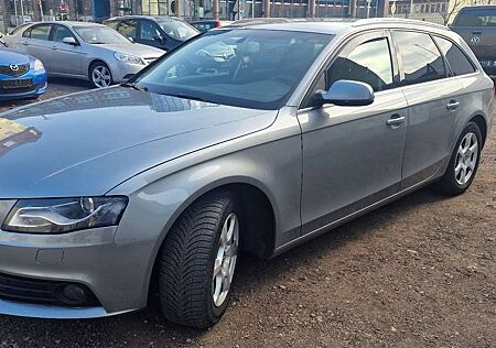 Audi A4 Avant 2.0 TDI DPF multitronic