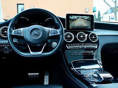 Mercedes-Benz GLC 250 AMG 1.HAND! VoLL! DISTR KAM STANDHZ PANO
