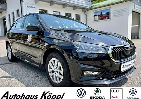 Skoda Fabia Style 1.0 TSI Keyless LED PDC Sitzheizung