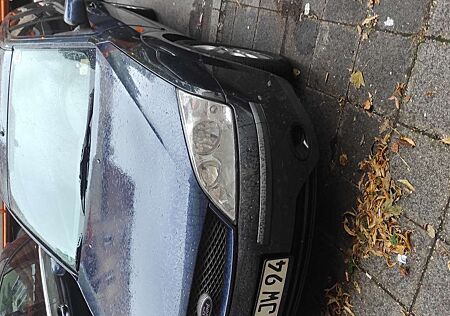 Ford Mondeo 1.8 Turnier Ghia