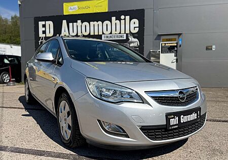 Opel Astra J 1.6 BENZIN MIT GARANTIE! *SCHECKHEFTGEPFLEGT!*
