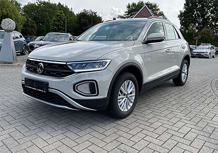VW T-Roc Volkswagen 1.5 TSI DSG Life,LED,AHK,Navi