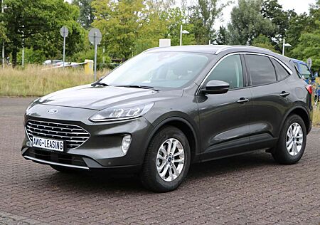 Ford Kuga Titanium 1,5 EcoBlue Auto NAVI RK WinterPak