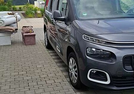 Citroën Berlingo Citroen XL PureTech 130 EAT8 SHINE