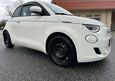 Fiat 500 500e+Icon+Komplette Sonderausstattung+8fachbereift