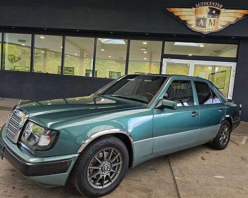 Mercedes-Benz E 200 200E W124 STANDHEIZUNG/SSD/MALACHIT/LM-OZ