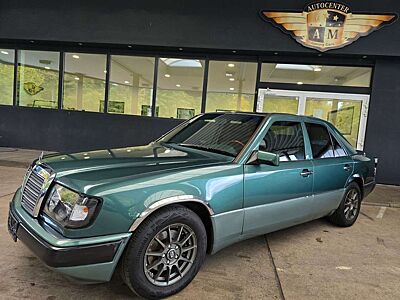 Mercedes-Benz E 200 200E W124 STANDHEIZUNG/SSD/MALACHIT/LM-OZ