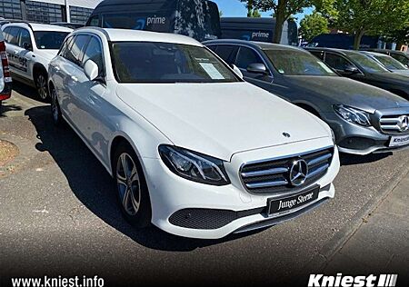 Mercedes-Benz E 220 T d Avantgarde Business 360° Seidebag hinten