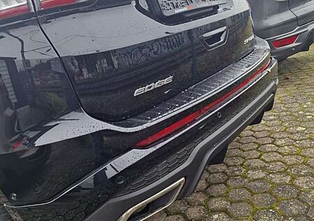 Ford Edge 2.0 TDCi Bi-Turbo 4x4 Sport
