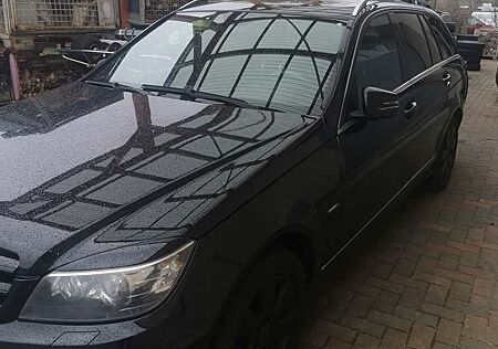 Mercedes-Benz C 300 T 7G-TRONIC Special Edition