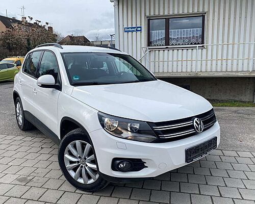 Volkswagen Tiguan Tiguan 2.0 TDI 4Motion  *Navi*Tempomat*AHK*PDC*