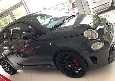 Abarth 595 Competizione cabrio