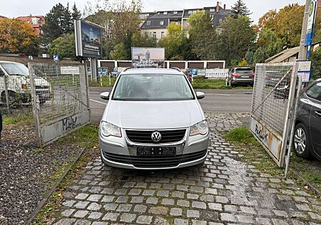 VW Touran Volkswagen 1.4 TSI