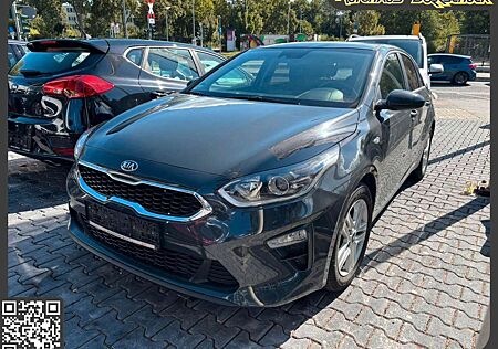 Kia Cee'd Ceed / Ceed Edition 7 Limited AHK. CarPlay. Sitzh. RFK.
