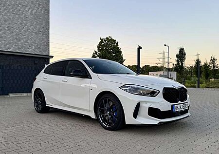 BMW 135 BMW M135i xDrive | 306 PS | HUD | Adaptives Fahrwe