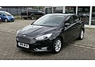 Ford Focus Lim. Titanium/Bixenon/ACC/R-Camera