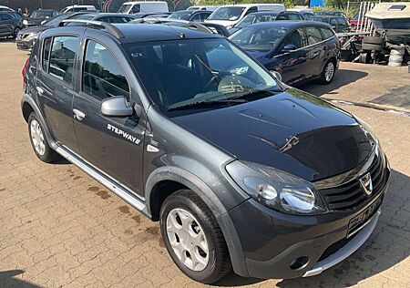 Dacia Sandero Stepway TÜV 12.2026