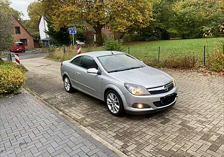 Opel Astra Twin Top 1.6 Edition 1.Hand Top Voll.17.Zoll!