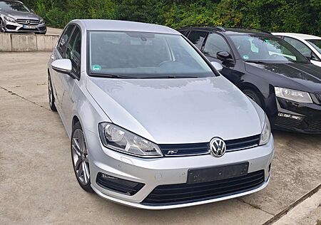 VW Golf Volkswagen 1.4 TSI Cup R-Line