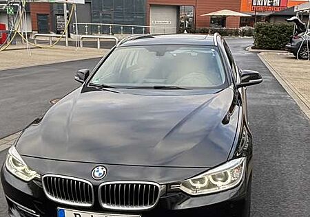 BMW 320d 320 Touring xDrive Luxury Line