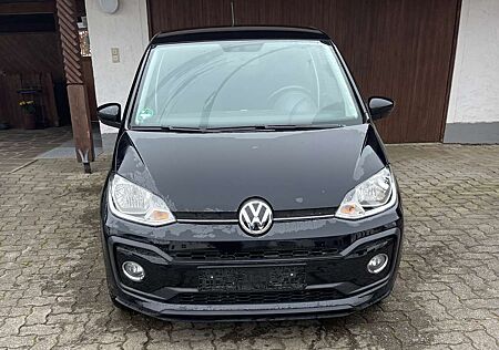 VW Up Volkswagen ! ! TSI (BlueMotion Technology) beats !