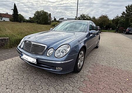 Mercedes-Benz E 200 Kompressor Automatik Avantgarde