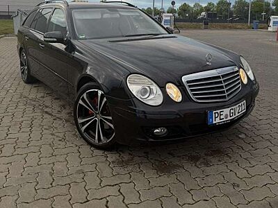 Mercedes-Benz E 220 T CDI Automatik Avantgarde
